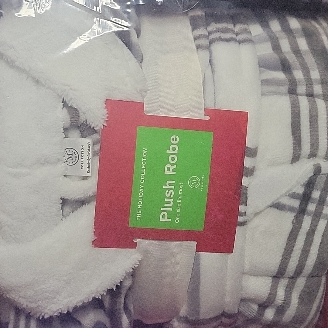 Martha Stewart Collection Plush Robe